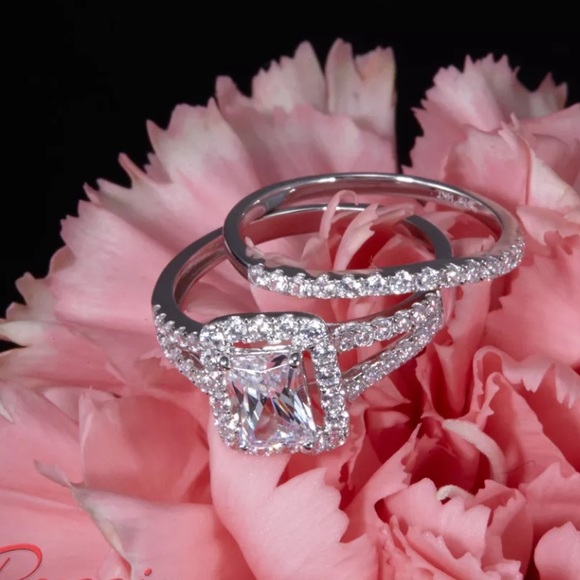 1.6 Ct Emerald Halo 14K Gold Ring Band Bridal Set - Picture 2 of 5